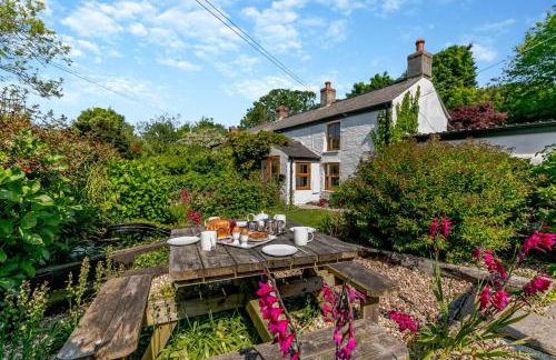 3 Bed in Cambrose oc-h29392 - Photo 1