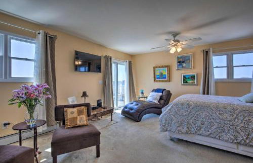 Waterfront Home with Large Deck and Dock on Narrow Bay - Photo 14