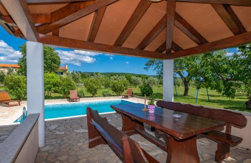 Villa Ana, a tranquil pool villa close to the beach - Foto 25