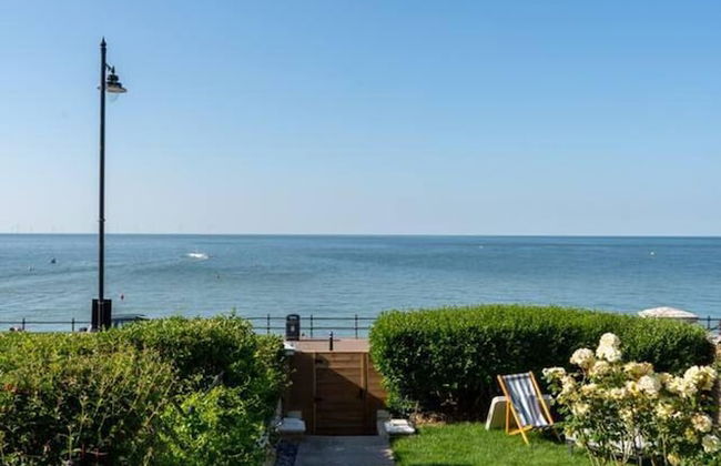 Luxe Beach Pad, Wow Sea Views at Coco By The Bay - Foto 57