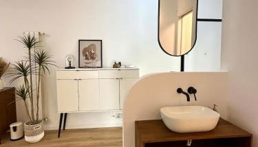 Southern Milan M1 Red line metro 20 min to city center - Foto 3