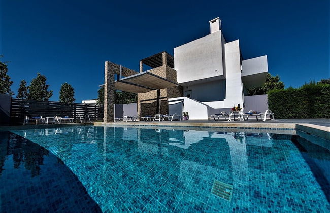 Xenos Villa 1 With Private Swimming Pool Near The Sea - Foto 1