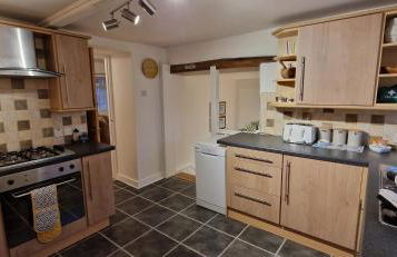 Two bedroom character cottage - Photo 23