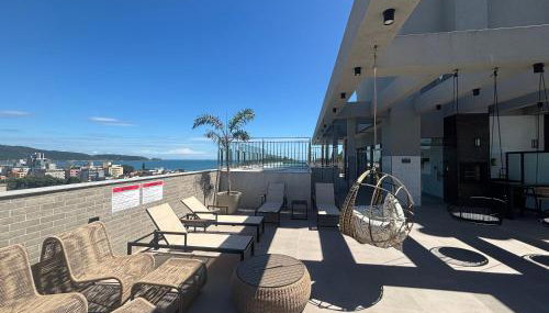 Apto com piscina aquecida perto do mar - Foto 5