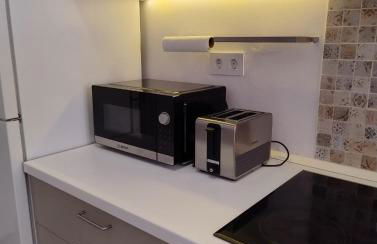 Comfy Stylish Stay in Malaga - Photo 6