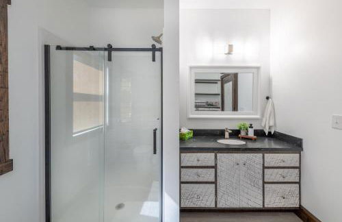 Oasis at Barkley + Hot tub! - Foto 19