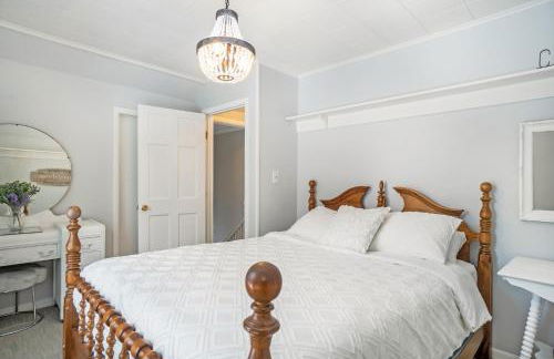 Newly Renovated Cottage 5 mins from Beach! - Foto 36