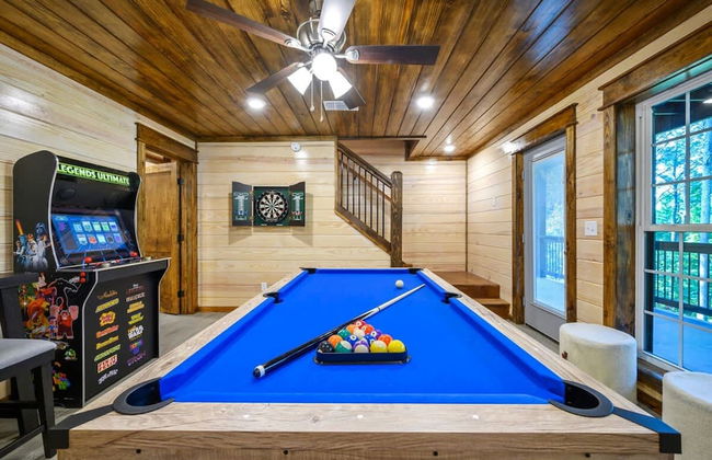 Family-friendly Broken Bow Cabin w spa Game Room - Foto 15