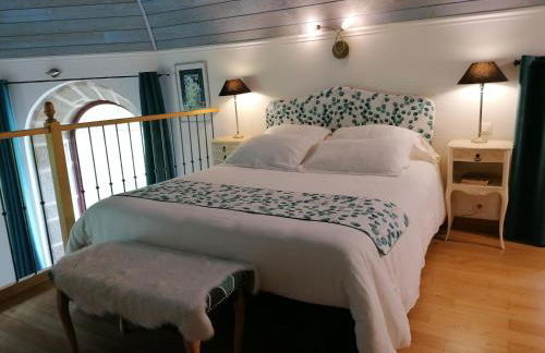 Gîte Atypique Dans Une Chapelle - Photo 18