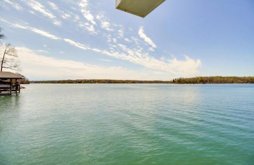 Smith Mountain Lake Getaway w/ Private Dock! - Foto 41
