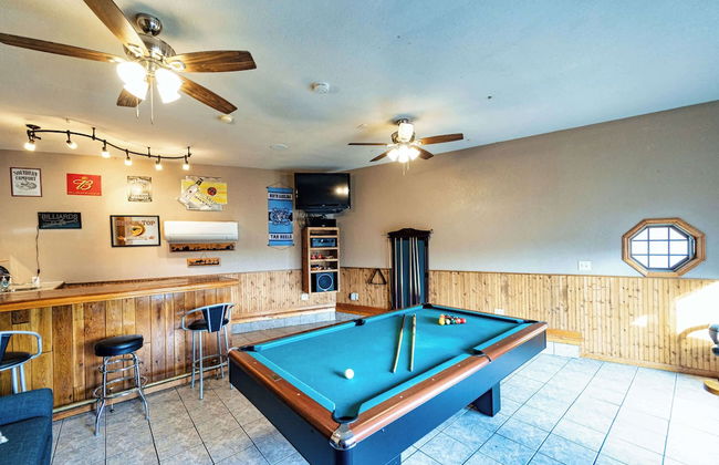 Redbud Retreat Amenity-filled Waterfront Home! - Photo 35