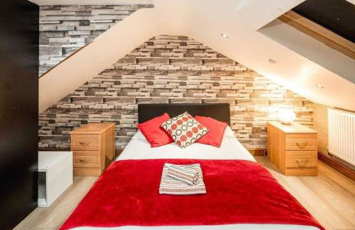 Huge 6 Beds House in Zone 2 London-MobileRateOffers-Families-Leisure-Parking-WiFi-PoolTable-Netflix-Sleeps15! - Foto 33