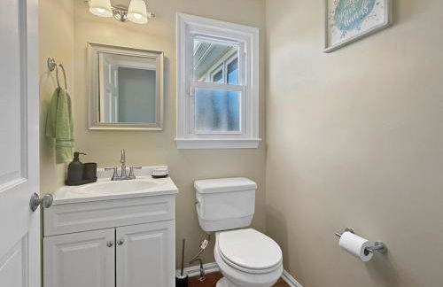 Spacious Home Near UMD and DC - Foto 48