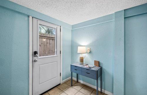 Historic Anchor at M Sleeps 7 Outdoor Shower Mins to Beach & Moody Gardens - Foto 22