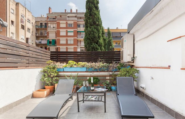 Centric Apartment Barna - Photo 1