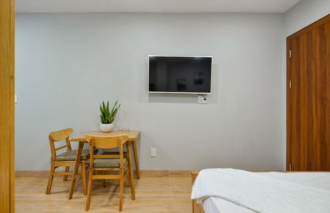 Your Home Serviced Apartment - Photo 6