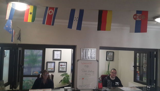 Palm Valley Inn - Photo 3, Lobby