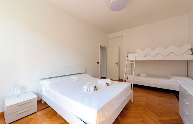 Chic flat with balcony - Foto 9