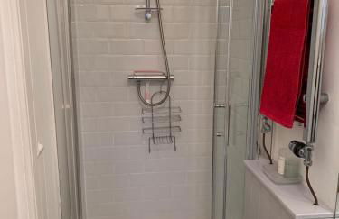 Peebles Cottage Apartment with River View and Bike Store - Foto 2