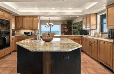 Flagler Beach Ocean Front Villa w/ Lg. In ground Pool-5-6Br/4Bth& attached apt - Photo 39