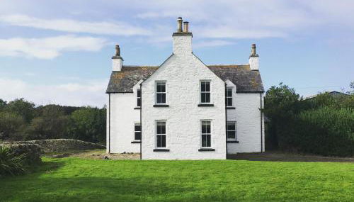 Longhill Farmhouse - Photo 1