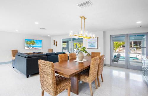 Coastal Charm - Photo 18