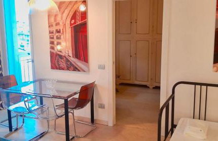 GuestHost - Piazzale Susa Bright Flat con Veranda - Foto 12