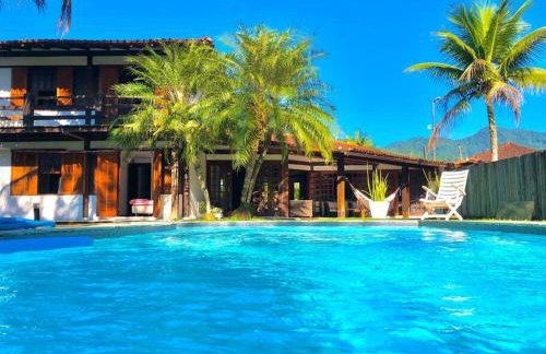 Casa especial com piscina e jardim - Foto 2