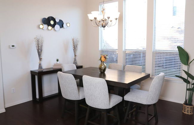 Homify360 5BR Home With Game Room Media Room - Foto 16