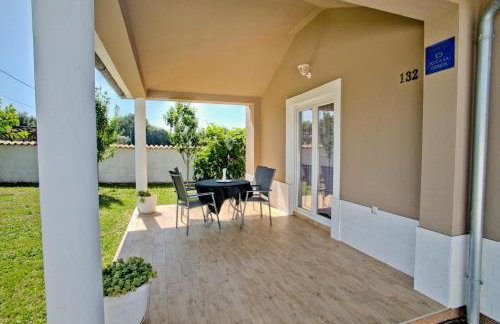 Ema Holiday Home - Foto 6