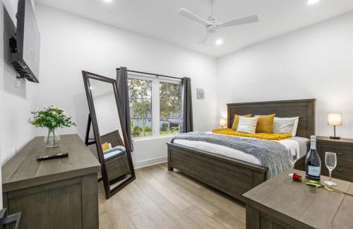 2 Million Villa Heated Pool w Luxury Spa 6BR & 6BR Waterfront by Canal - Foto 42