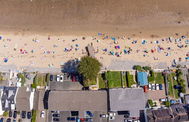 Swn Y Tonnau - Sea Front Apartment Spectacular Sea Views Parking Direct Beach Access - Foto 25