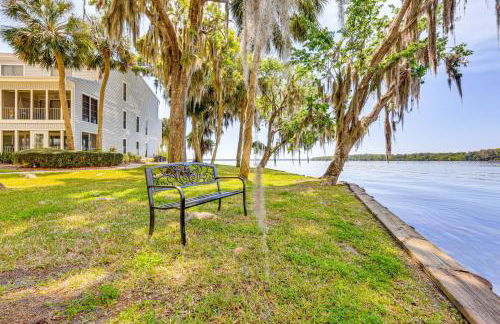 St Johns River Retreat in Welaka with Dock Access - Foto 20