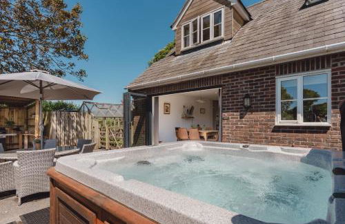 Tokenhill Cottage - Photo 3