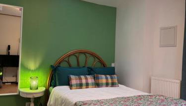 GREEN&PURPLE STUDIO 24-24 Access - Foto 3