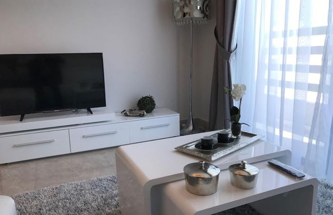 Al Manzil Residence Hidd - Photo 3