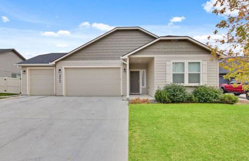 Modern Luxurious 4-bedroom Centrally located home - Foto 19