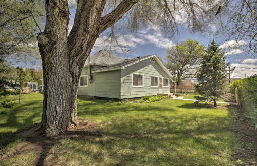 Walkable Ten Sleep House with Patio and Sunroom! - Foto 25