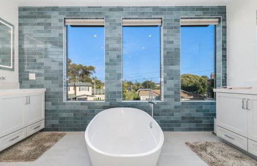 Luxury Pool Haven Scenic Views and Summer Fireworks - Foto 67