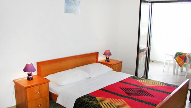 Zdenko - Foto 4, Inside other