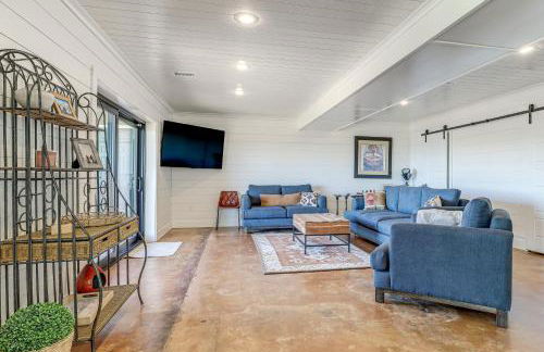 Scenic Overlook - Luxe Greers Ferry Hideaway! - Foto 24