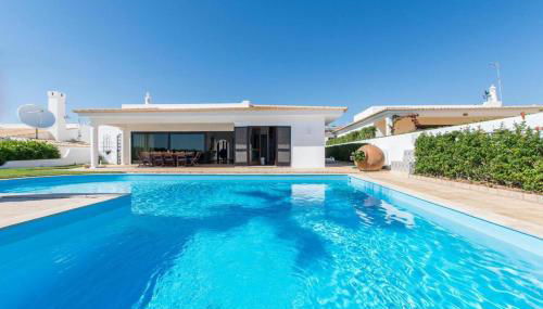 Villa Casa Amendoeiras by LovelyStay - Foto 3