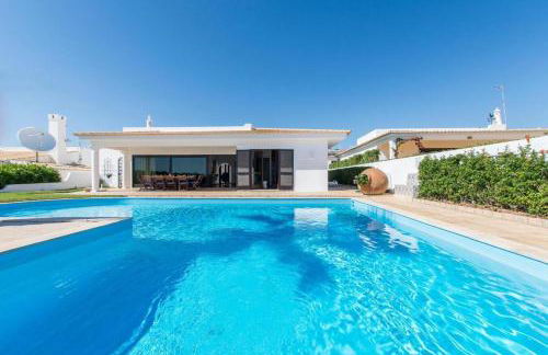 Villa Casa Amendoeiras by LovelyStay - Foto 3