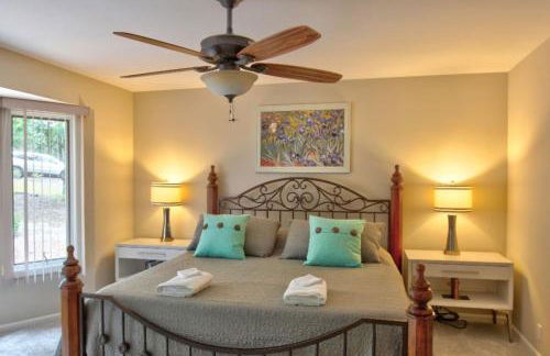 Pool House on Ponce De León - Foto 29