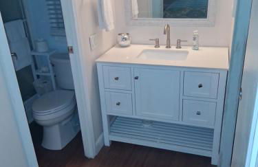 Waterfront Cottage - Foto 29