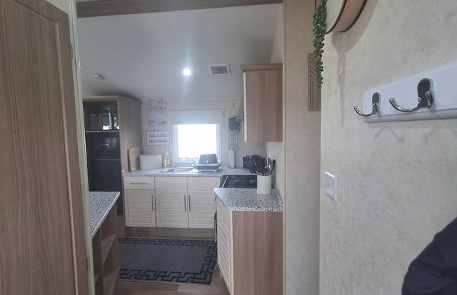3-bed Caravan, Sleeps 8, Pool & Beach - Foto 13