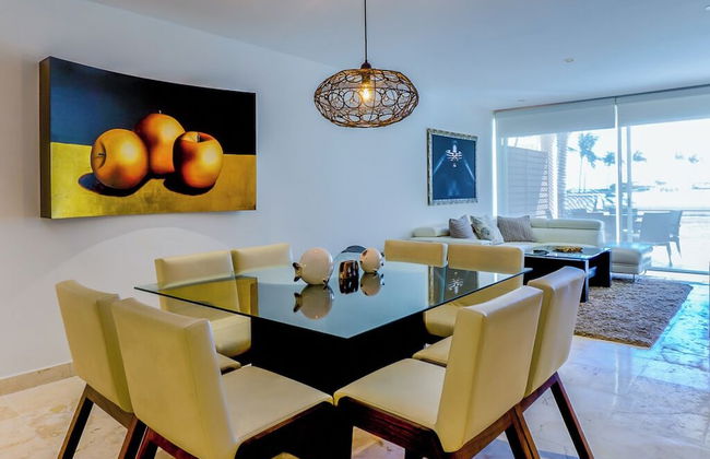 The Elements Oceanfront & Beachside Condo Hotel - Foto 38