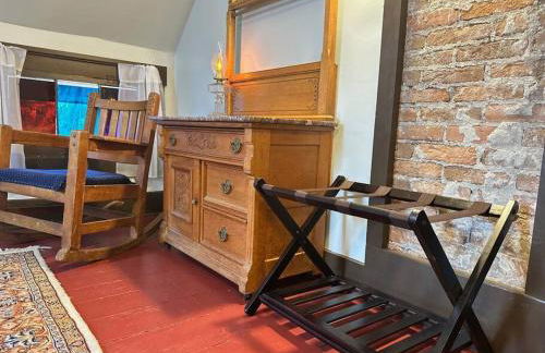 1867 Gothic VanDeventer Home - Foto 42