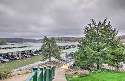 Spacious Lakefront Condo with Views in Camdenton! - Photo 36