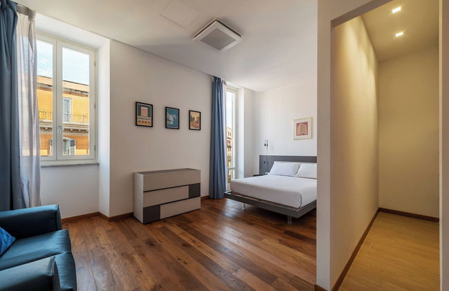 JOIVY Exclusive 2-Bedroom Villa with Private Garden - 5 minutes from the Colosseum - Foto 67